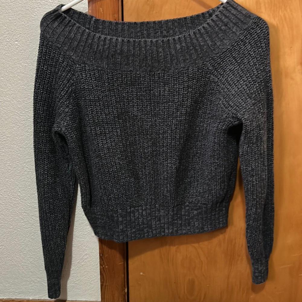 Gray scoopish sweater xs from Hollister